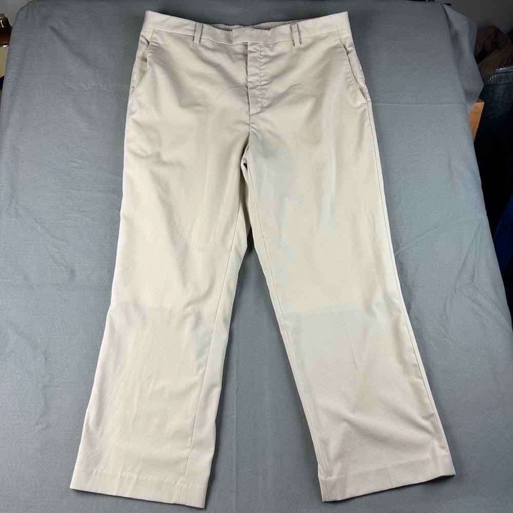 Tiger Woods Collection Golf Pants Mens 40x30 Beige Flat Front Stretch 229980-245 - Picture 2 of 16